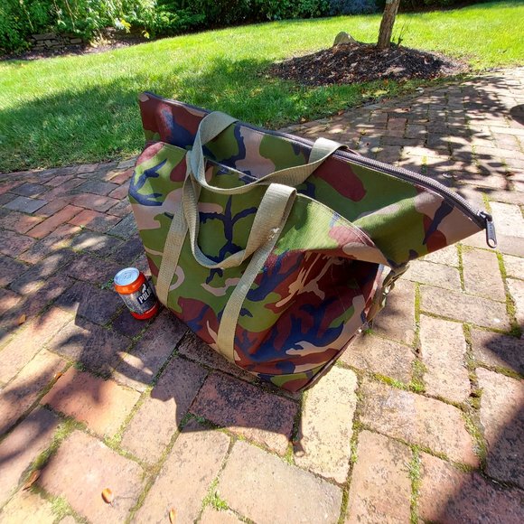 LL Bean Camo Adventure Large Duffle Bag Hunting Weekender Vacation Getaway Tote - Picture 9 of 14